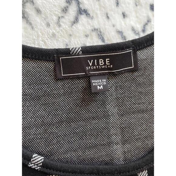 Lot of 4 Women's Dresses - Purple Lace, Pink V-Neck, Blue Lace, Black Checkered - Picture 5 of 5